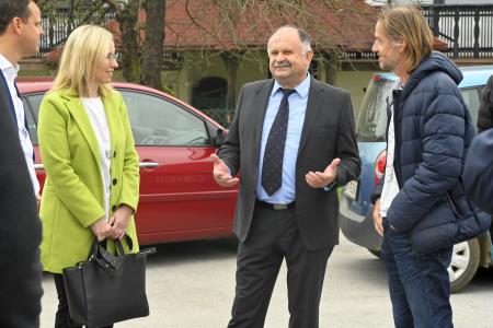 Otvoritev prenovljenih prostorov obcinske uprave Obcina Mirna Pec (10)